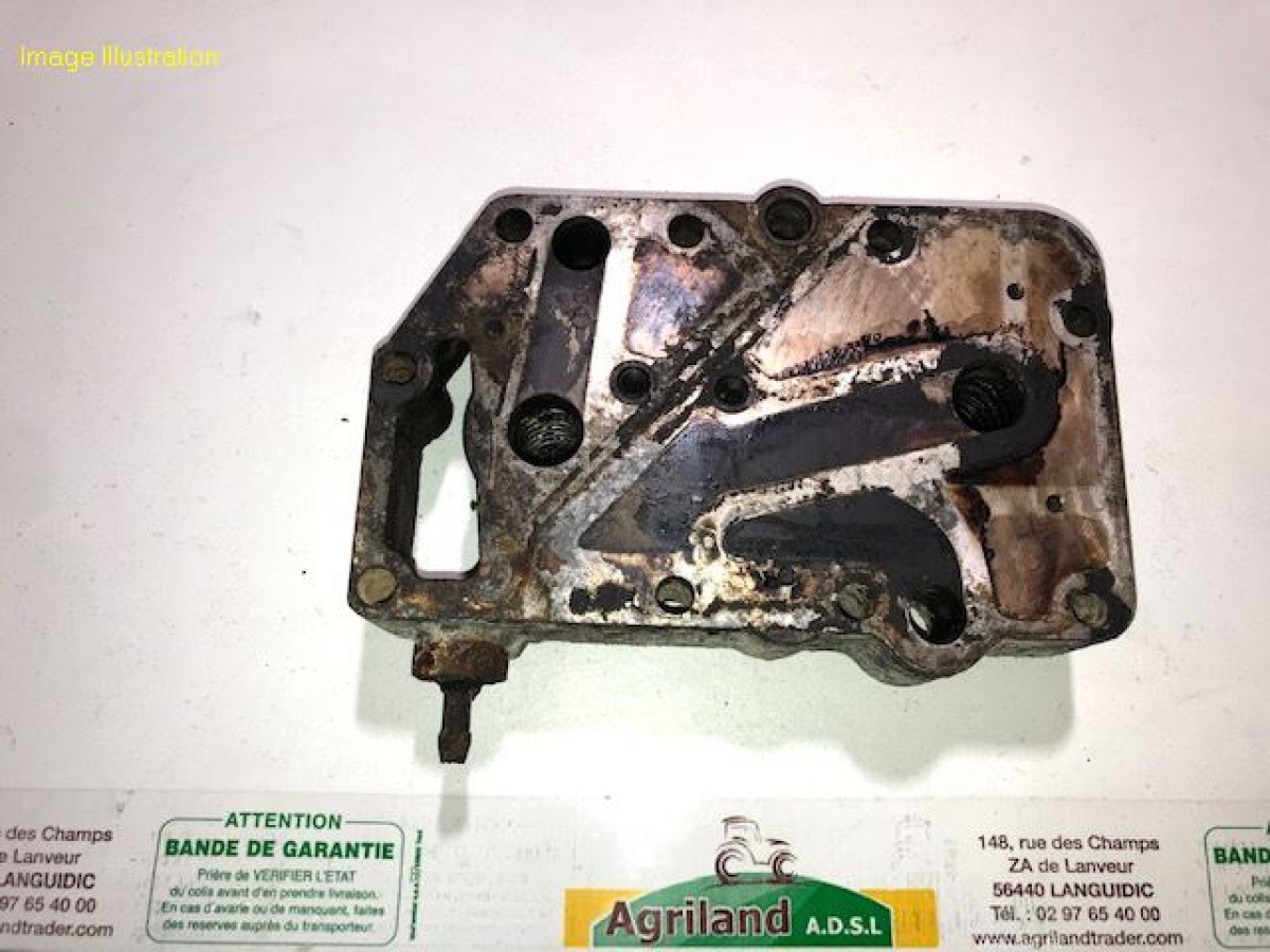 REFROIDISSEUR D'HUILE  (9 PLAQUES) 