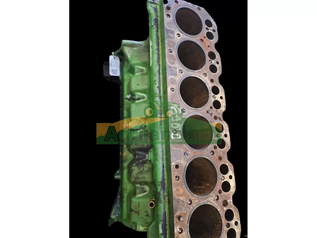 BLOC MOTEUR 6068TL002