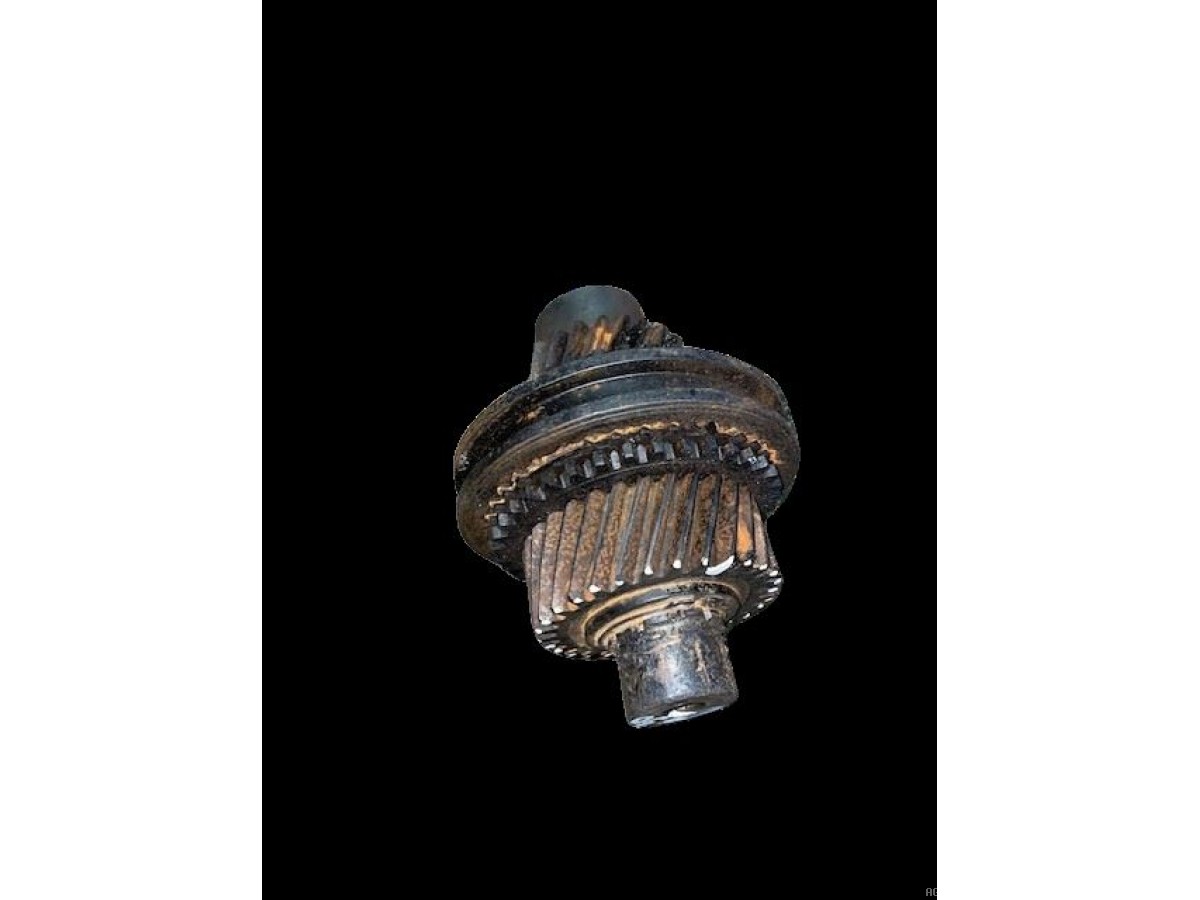 ARBRE INTERMEDIAIRE AVEC SYNCHRO ET PIG Z30 ET Z24