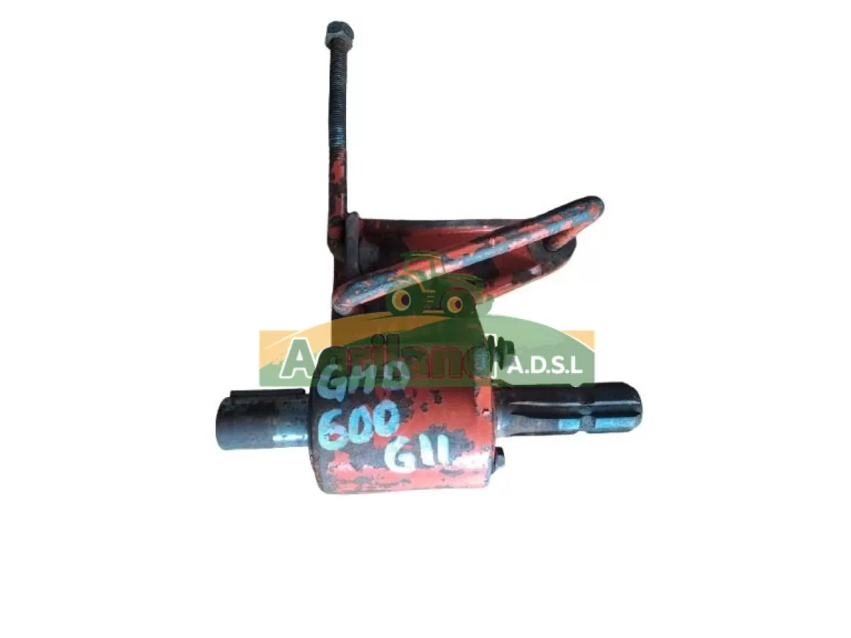 PALIER MENANT AVEC ARBRE ET BRIDE