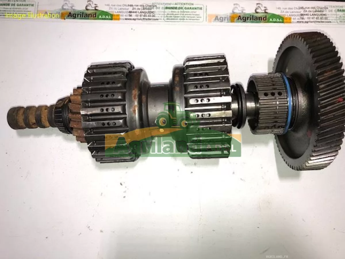 ARBRE DE TRANSMISSION AVEC PIGNON Z70