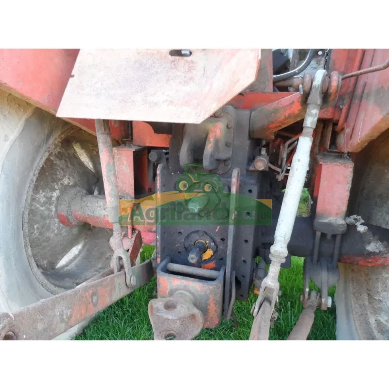 Piece Tracteur Renault 751 2