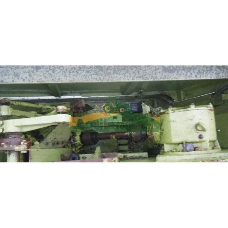 CLAAS Class Quadrant 1200 Pour Pièces
