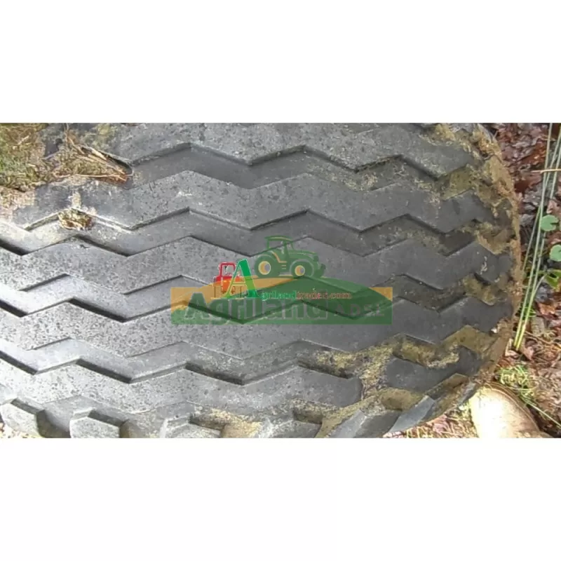 Pneu 500/55 17