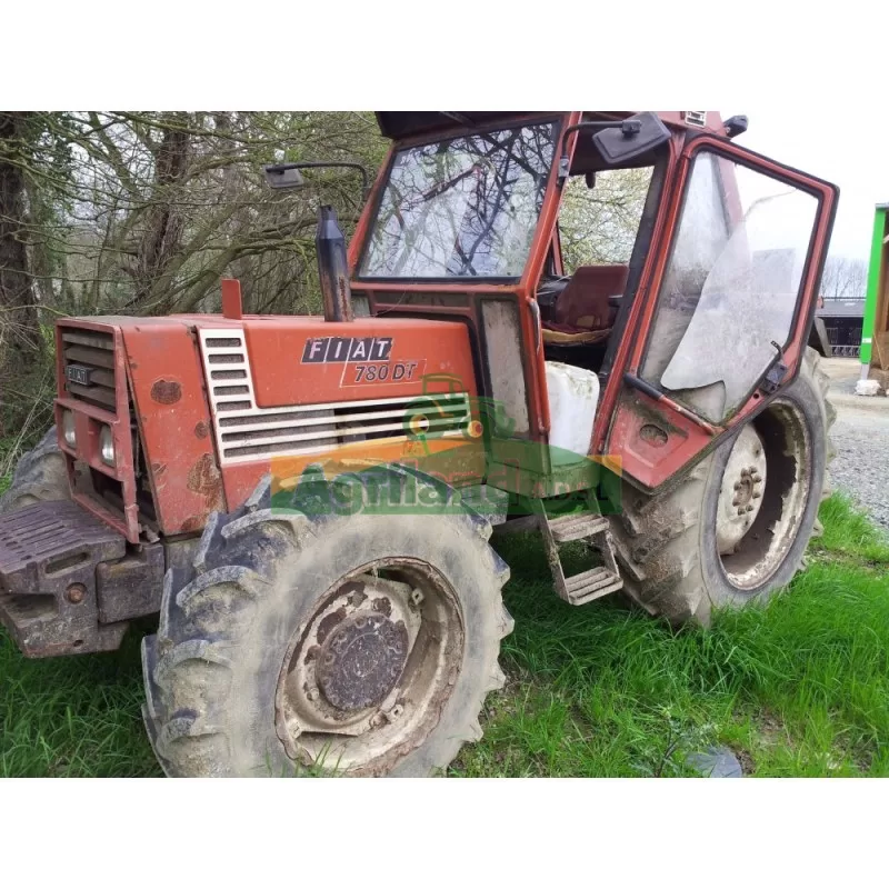Tracteur Fiat 780