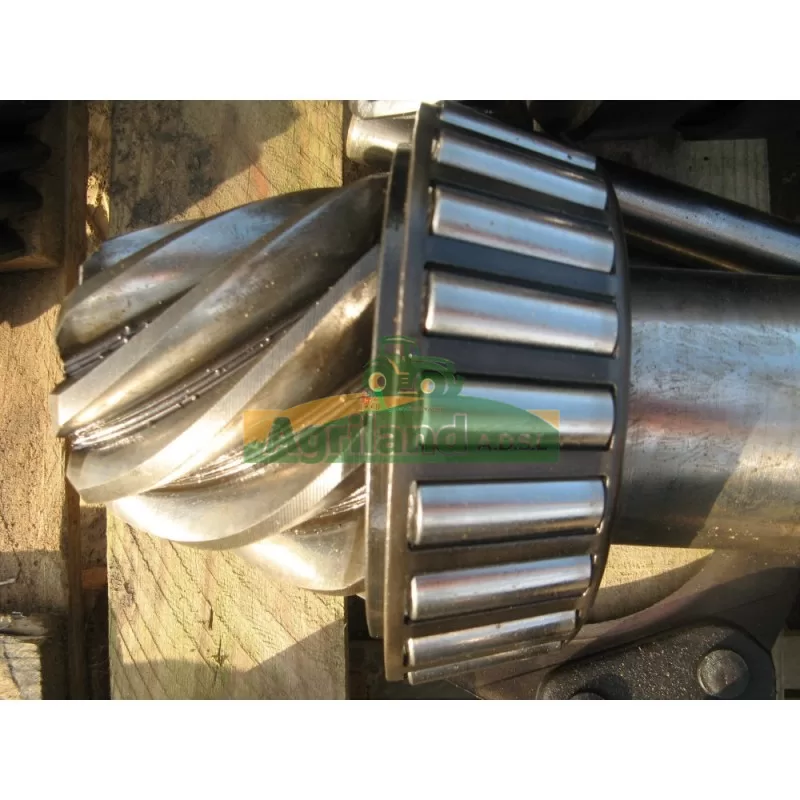 Couple Conique Et Diffentiel John Deere 4040