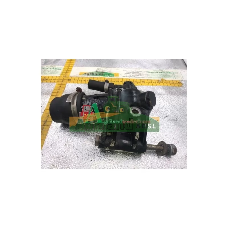 Support De Pompe A Eau New Holland Tl 90 A