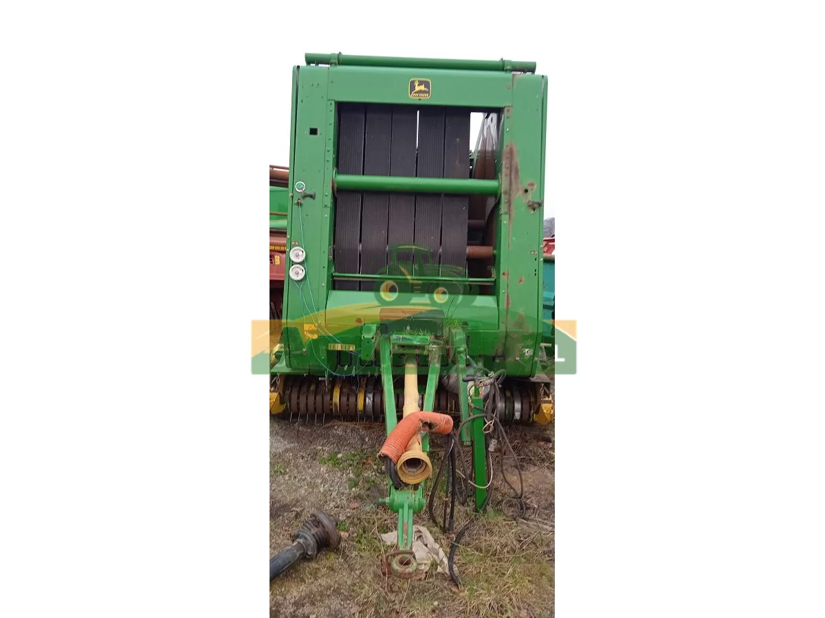 JOHN DEERE 590