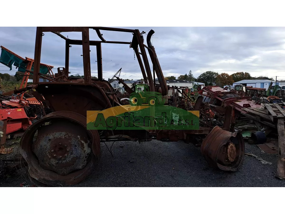 NEW-HOLLAND T 5050 CY-954-VL