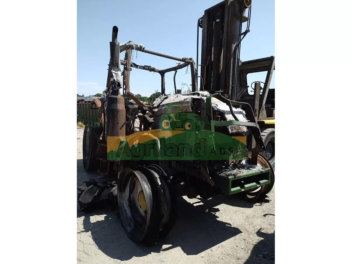 JOHN DEERE 6120 R ET-599-YM