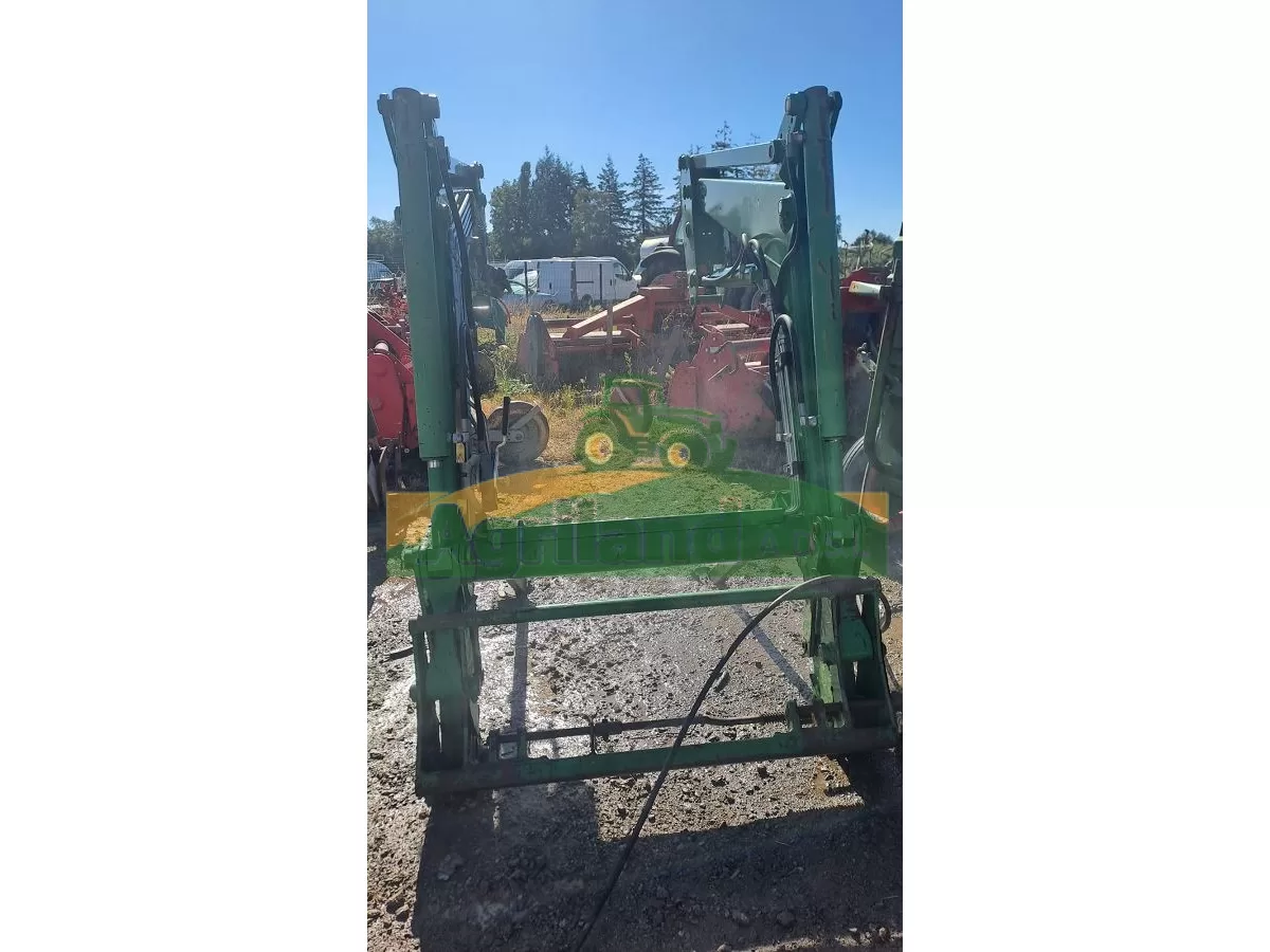 JOHN DEERE — photo 4