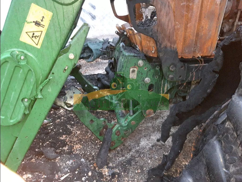 JOHN DEERE 6230  CE-664-AJ