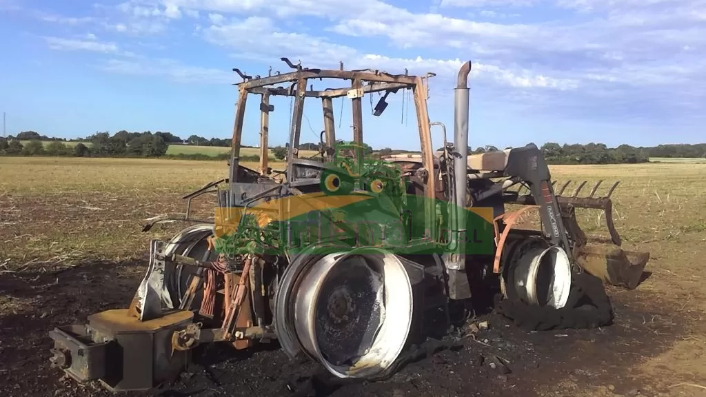 RENAULT ARES 630 RZ 4253 WH 72