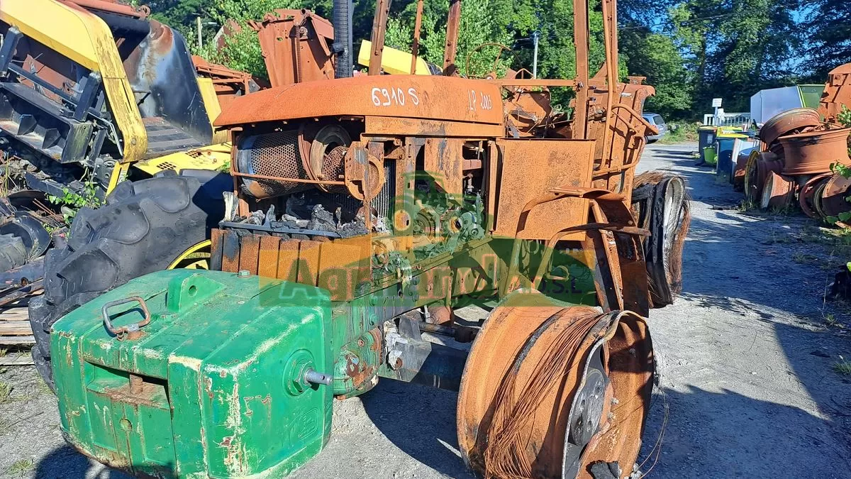 JOHN DEERE 6910 S 8937 QG 33