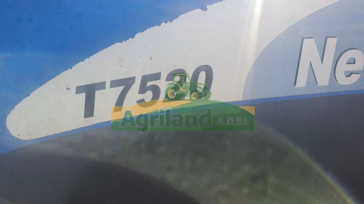 NEW-HOLLAND T 7520 FN-467-DT
